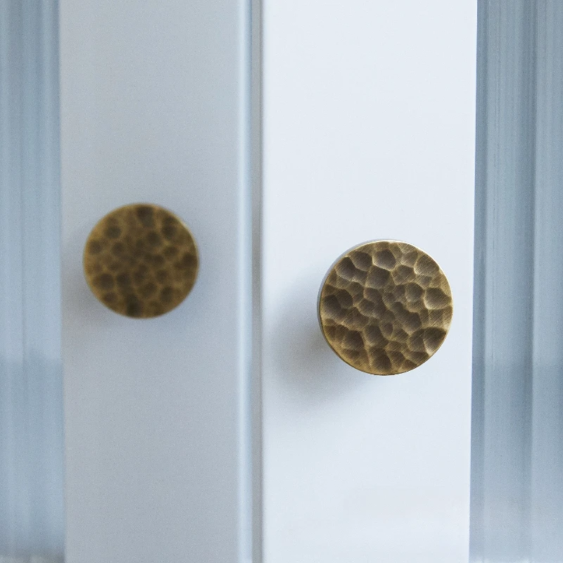 

Nordic Solid Brass Hand-hammered Texture Round Drawer Dresser Cabinet Knobs Circular Wall Clothes Single Hook Home Accessories