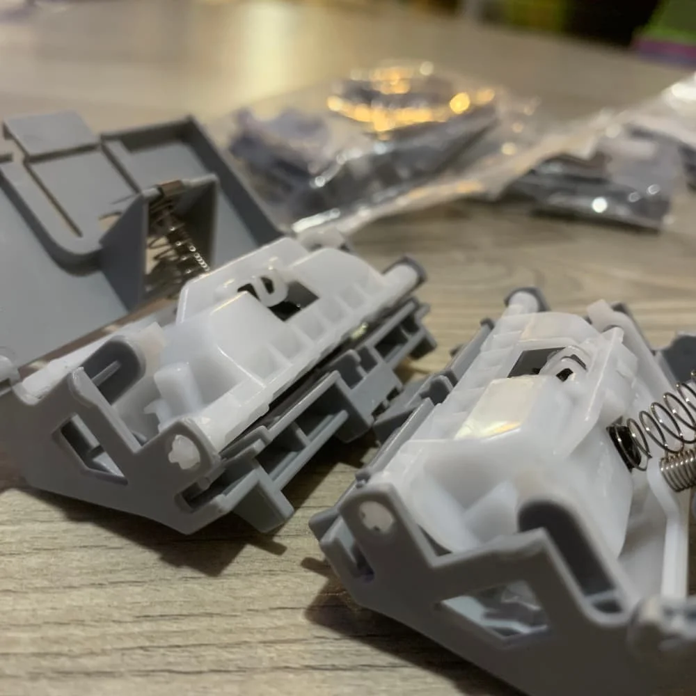 

10X RM2-5745-000 F2A68-67913 Разделительный ролик для HP M501 M506 M507 M527 M528 M304 M305 M329 M404 M405 M428