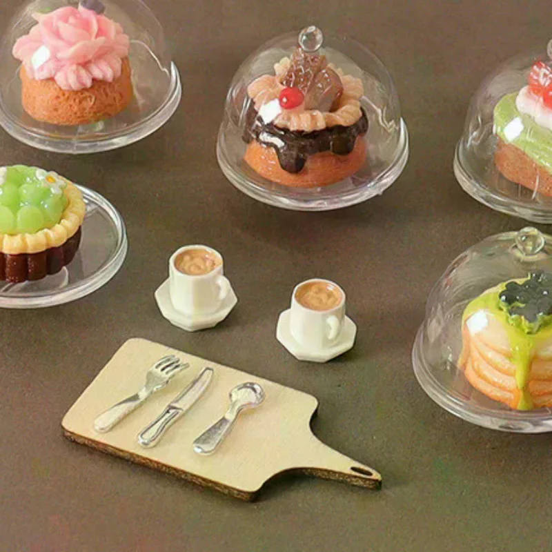 Simulation de maison de poupée, gâteau au café, ensemble de desserts, modèle d'accessoires de cuisine pour décoration de maison de poupée, jouets de jeu pour enfants, cadeau, 1/12
