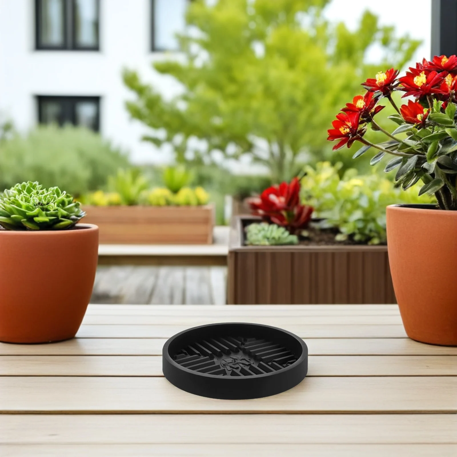 

10Pcs Drainage Tray Thickened Round Plant Saucer Heavy Duty Breathable Pot Base for Indoor Outdoor Gardens Moisture Control