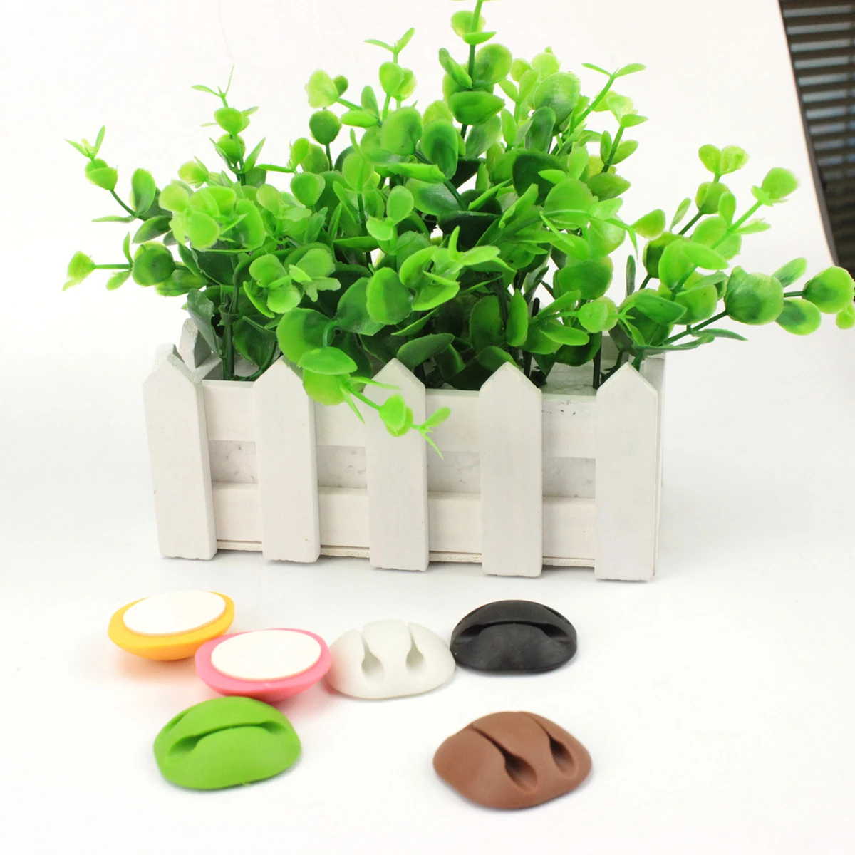 

12pcs Colorful Clip 2 Slot Desk Wire Clip Organizer Cord Management Wall Mountable Desk Cable Organizer Durable