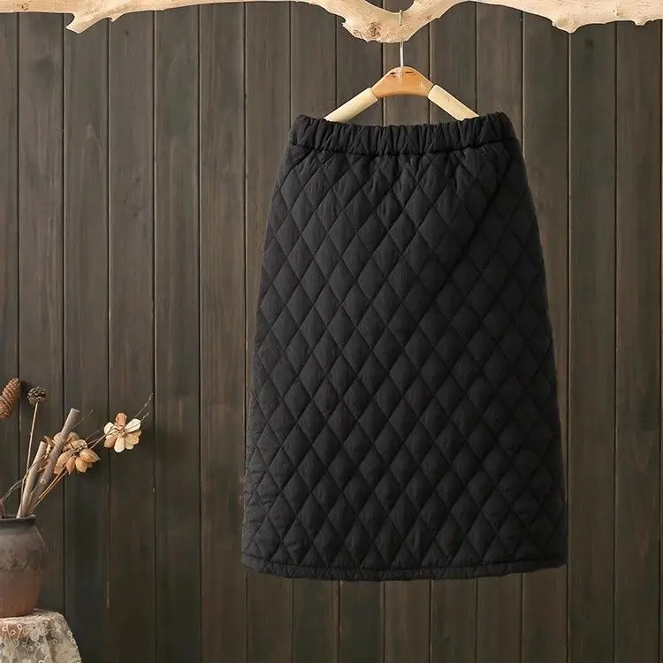 Thickened Diamond Grid Semi-Body Skirt with Cotton Elastic Waist High Waist A-Line Skirt Warm Casual Polyester Fiber
