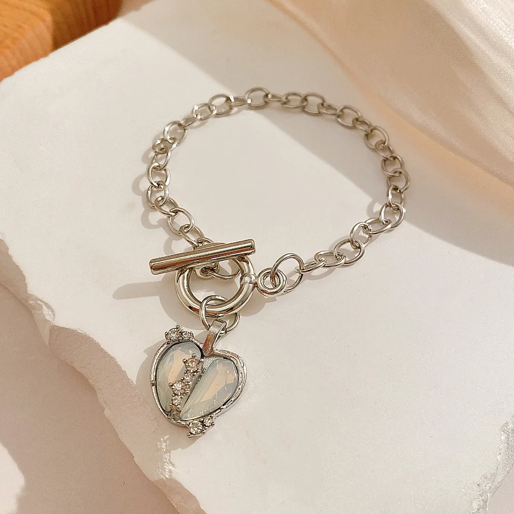 1Pcs Hot Selling Sweet Wind Splitting Love Sea Salt Heart Bell Bracelet for Women's Niche Design Versatile Best Friend Bracelet