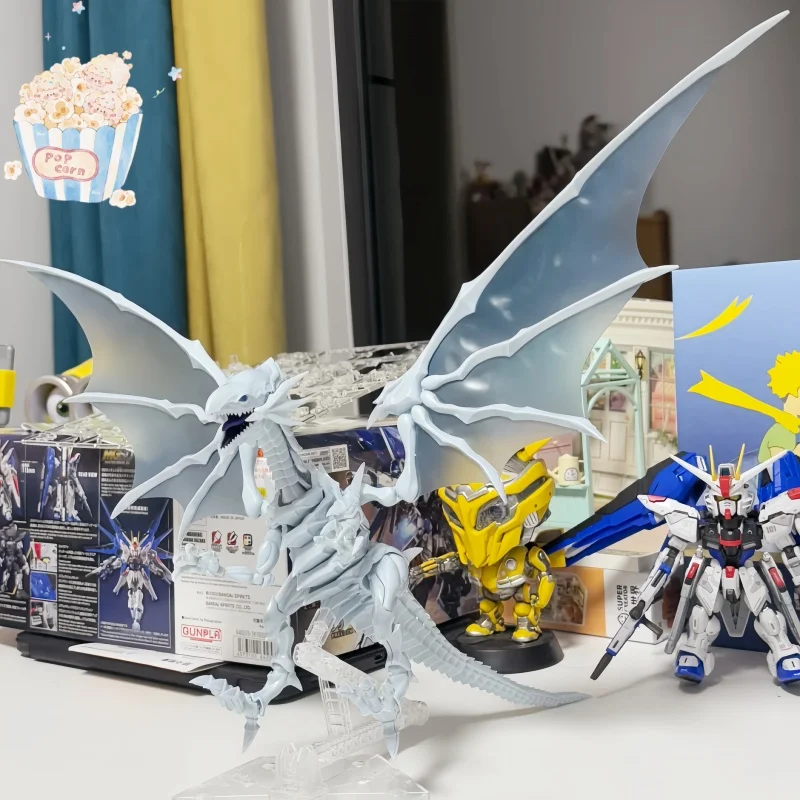 

New In Stock Seahorse Industry Yu-Gi-Oh! Blue-Eyes White Dragon Three Headed Blue Eyes Ko Ver Assembly Action Figure Model Gift