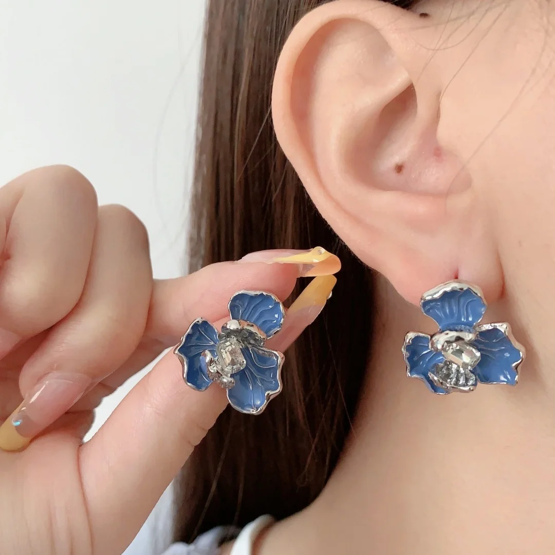 Simple Elegant Unique Blue Iris Flower Crystal Earrings For Women Trendy Temperament Jewelry Earrings Girl\'s Wear Accessories