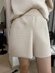 Spring and Autumn Women's Casual Solid Color High Waist Loose Shorts