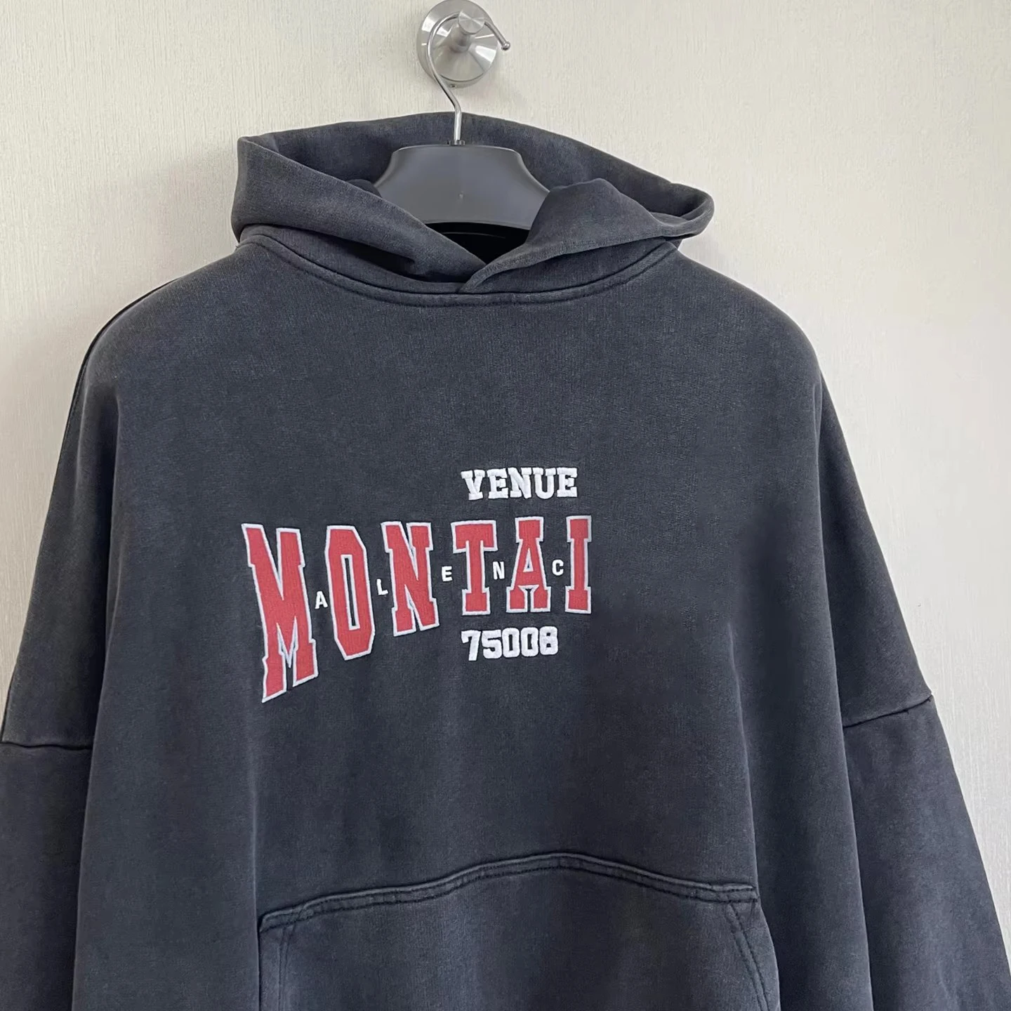 NIGO-Sudadera con capucha de manga larga para hombre y mujer, suéter holgado de algodón negro con estampado de letras de High Street, primavera y otoño, Ngvp # nigo9345