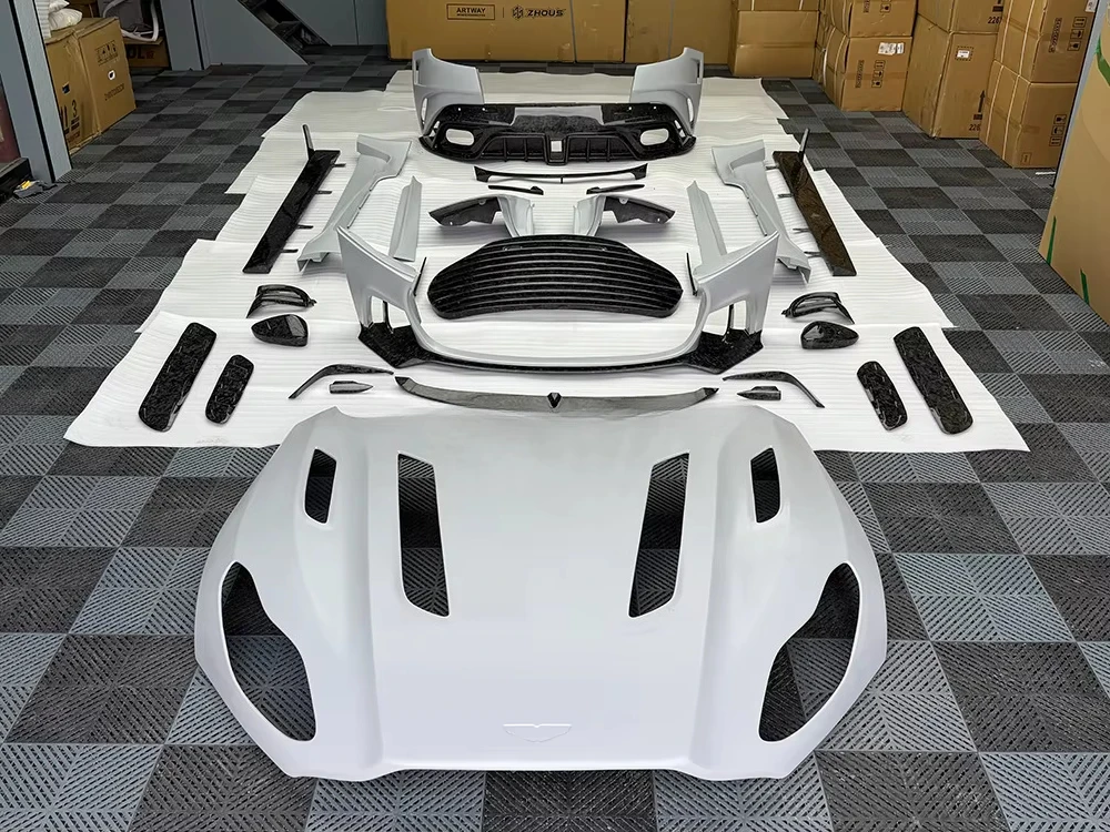 M Style Aston Martin DB11 Car Body Kit with Front & Rear Bumper Hood & Side Skirts