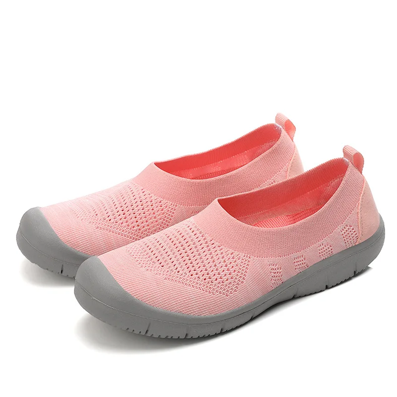 Zapatos Deportivos transpirables de malla de punto para mujer, zapatos planos informales para mamá, zapatos vulcanizados ligeros para caminar, moda de verano