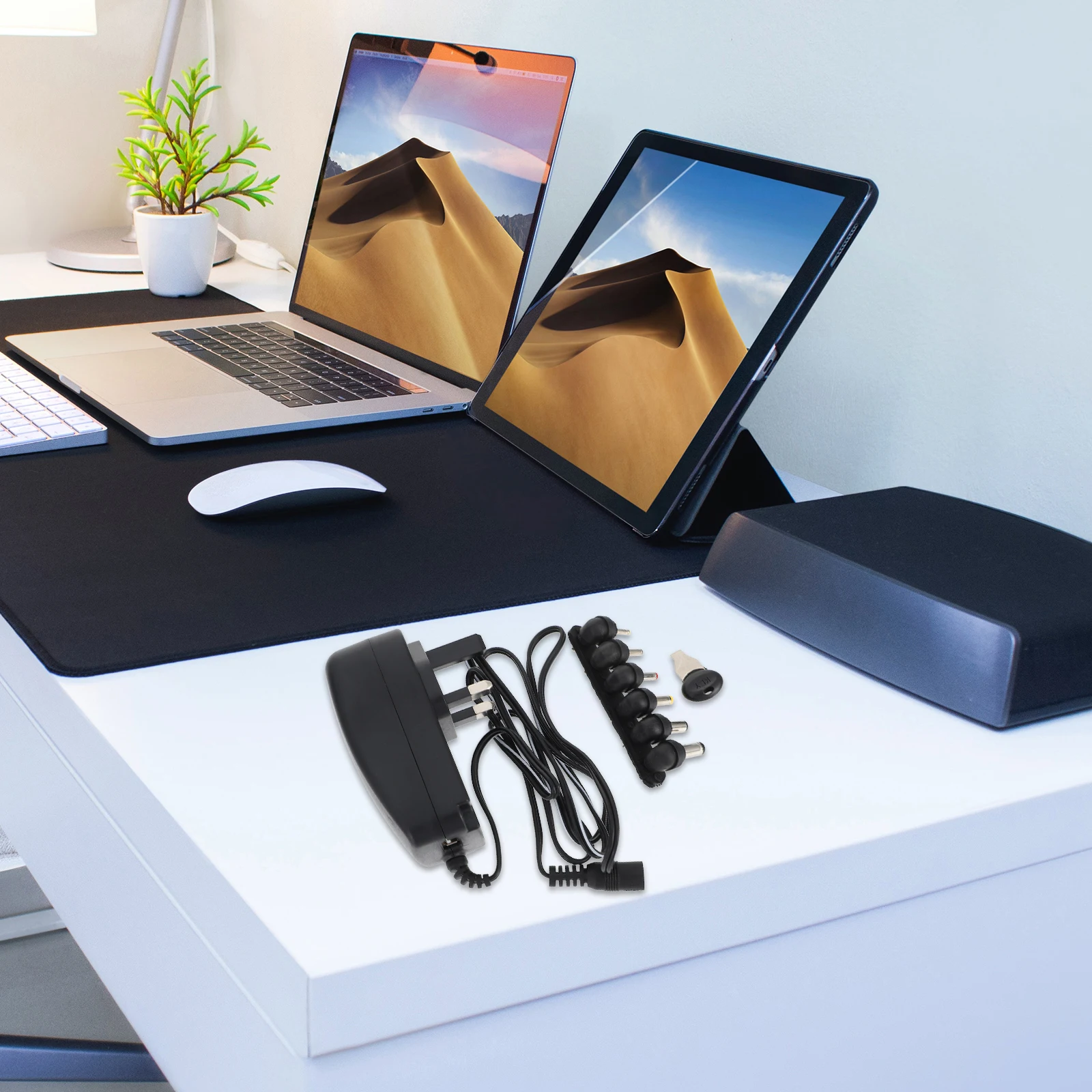 

1Set Power Adapter Home Appliances 3-12V Adjustable Uk Plug Constant Voltage Current LED Light Bar Monitor Converter