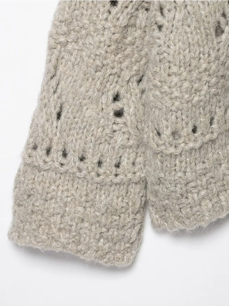 Women Knitted Cardigan 2025 Women Fashion Long Sleeve Button  Hollow-Out Knitted Cardigan Women Hight Street Elegant Top