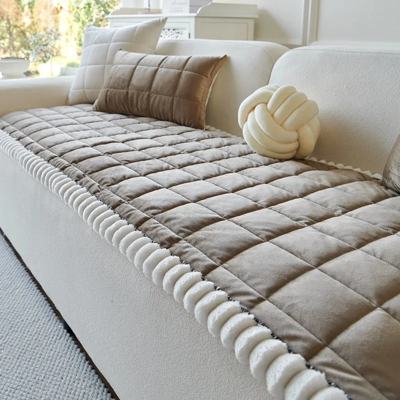 

2025 Straight Sofa Cover Cloth Thickened Skin Friendly Soft Non Slip Sofa Cushion Cover for Winter New Style Simple and Modern