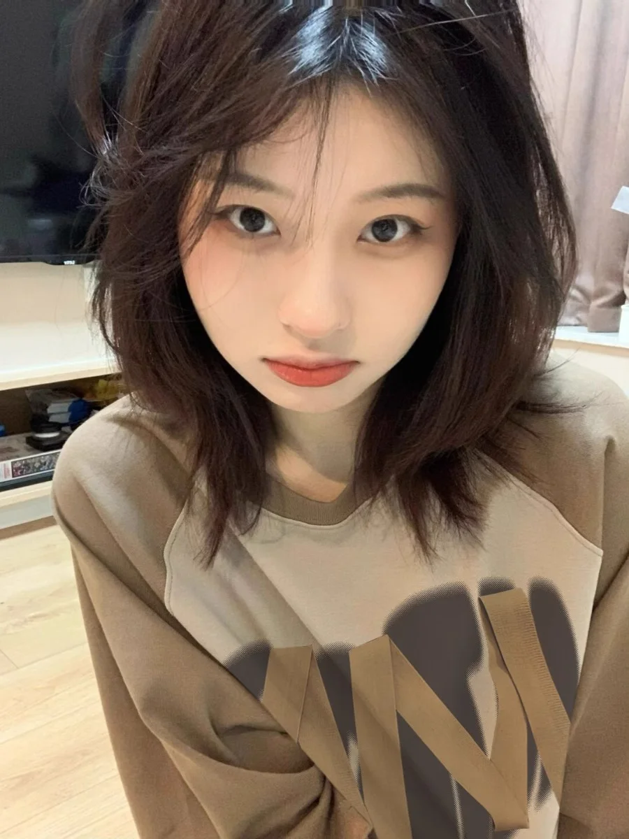 تي شيرتات طويلة الأكمام للسيدات ملابس علوية من القطن للشباب بقصة ضيقة وبسيطة ومزخرفة بالدانتيل وحاشية مكشكشة ناعمة للخريف يوميًا #3