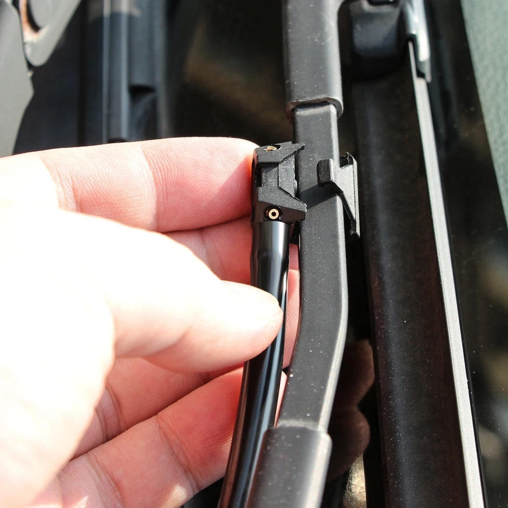 نفاثات رش لغسالة الزجاج الأمامي للسيارة ، فوهات لماء السيتروين C4 ، الصبار C5 ، C3 ، C4L ، بيجو ، بهو ، بهو ، #4