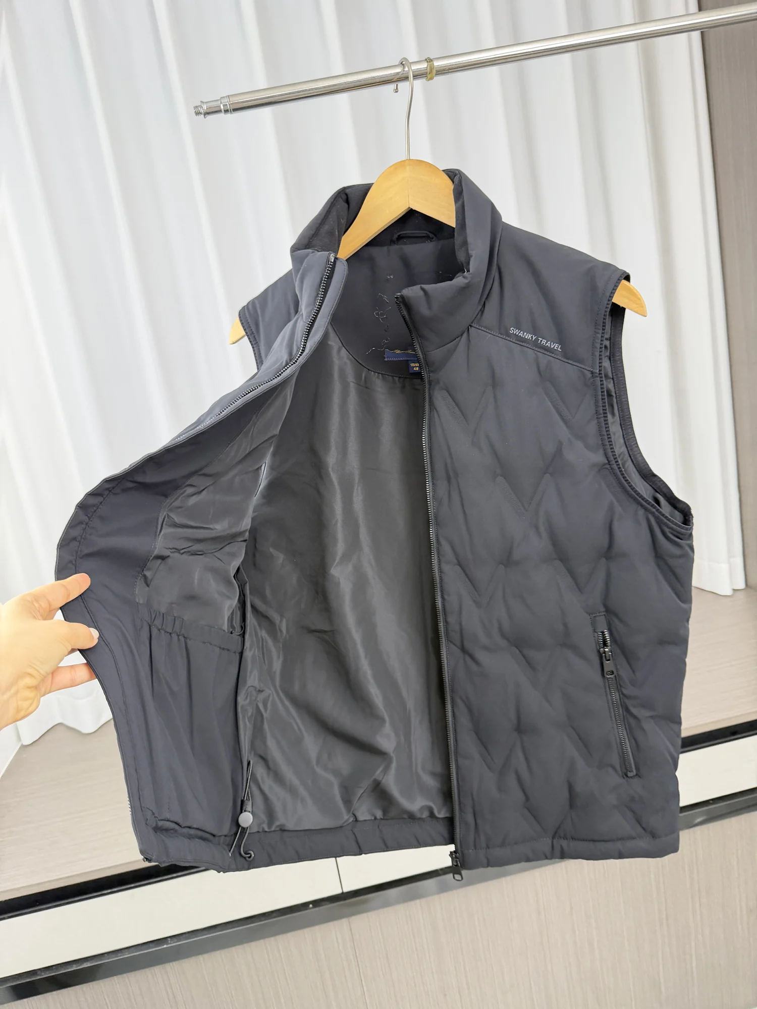 Lightweight Padded Stand Collar Men's down Vest Fashionable Urban Style Outdoor Thermal Vest for Autumn And Winter