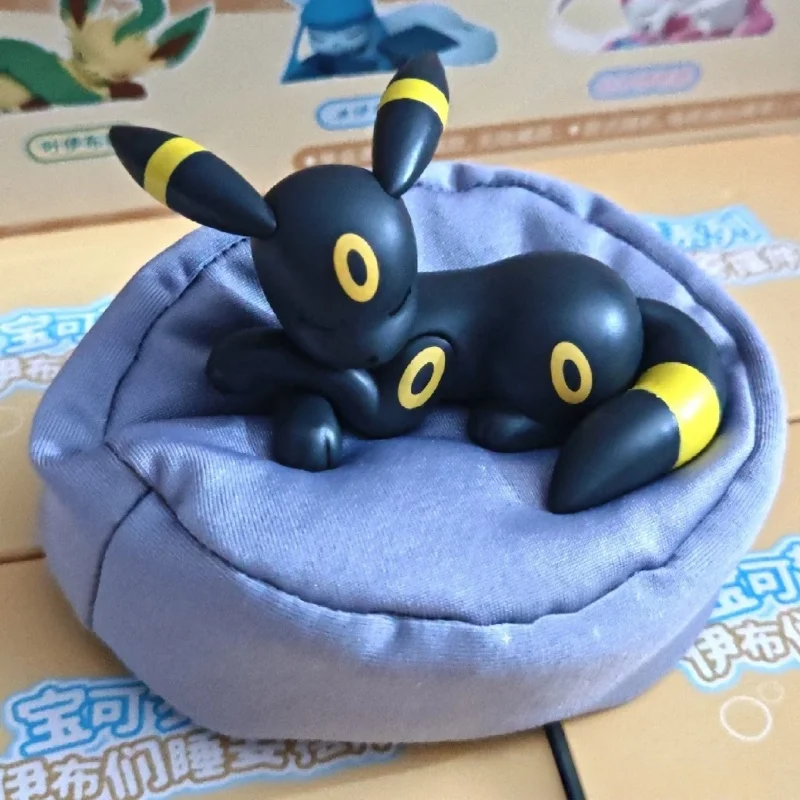Новое оригинальное поступление, Eevee, глухая коробка для сна Sylveon Umbreon Flareon Jolteon, аниме, настольная игрушка, орнамент, подарок на праздник