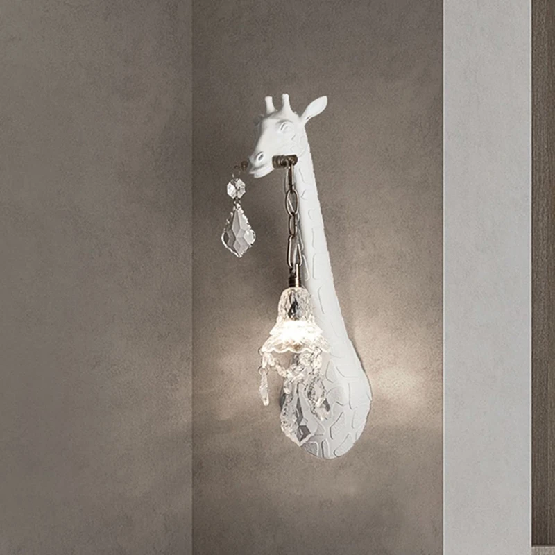 Giraffe Wall Lamp Animal Resin Modeling Wall Sconce Nordic Style Design Sense High-end Personality Creative Front Door Light