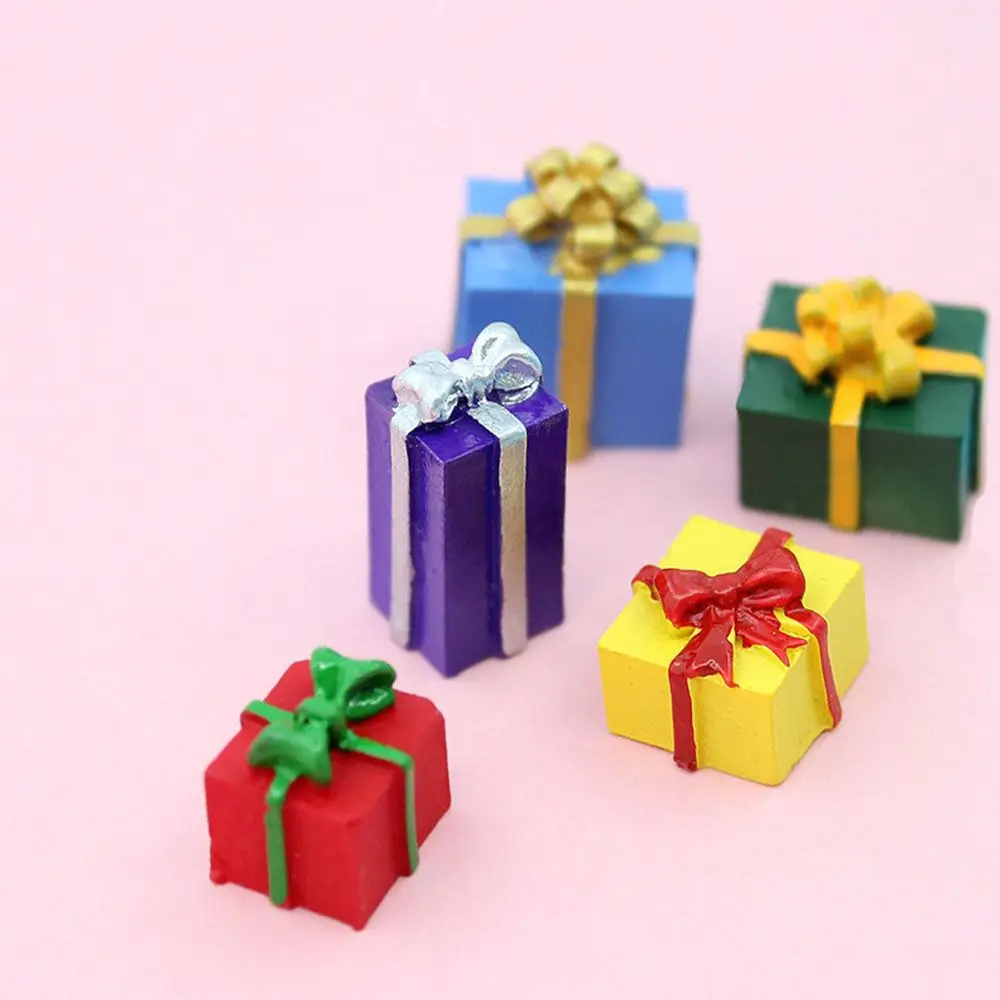10PCS Small and Cute Dollhouse Decoration Accessories 1/12 Scale Resin Jewelry Miniature Christmas Gift Box