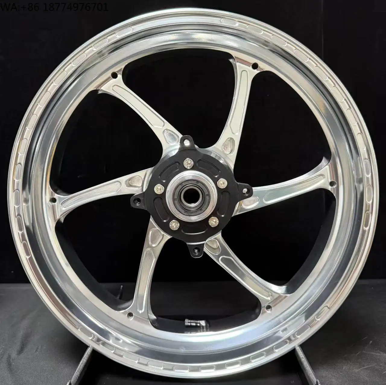 

Racing Forged Aluminum Alloy for Honda XADV750 Modified 17-inch Motorcycle Wheel Hubs New Made in China Hub Wheel