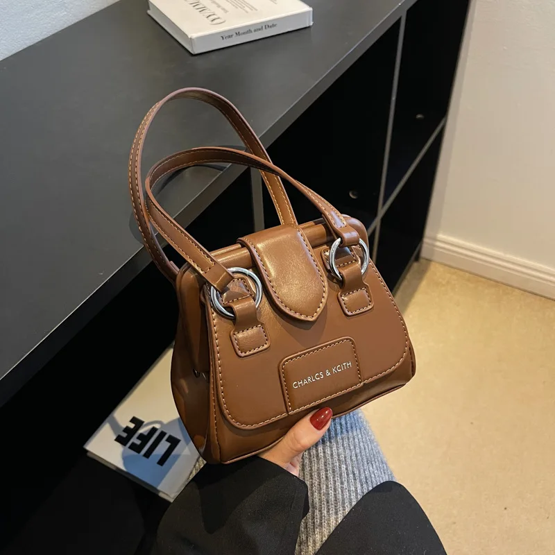 bags for women 2022 new luxury handbags bolso replica Fashion Retro Handbag Female Shoulder Bag Mini carrying shoulder bag