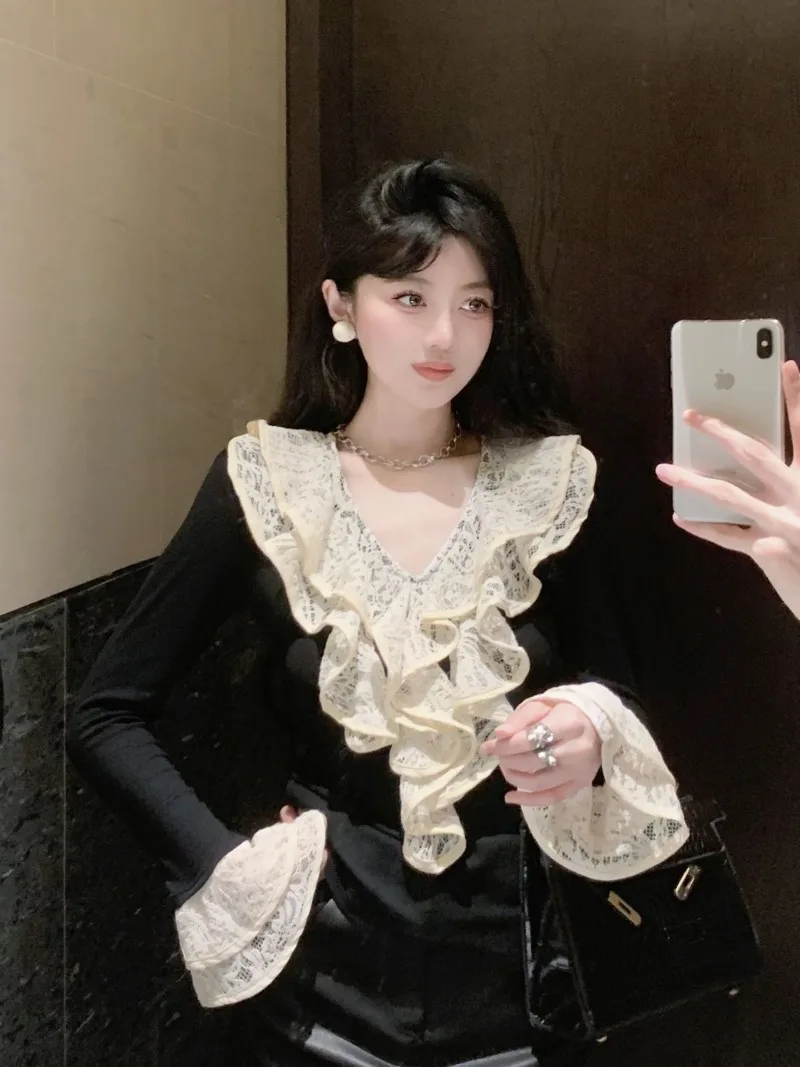 Korejpaa Fashion Flare Sleeve T Shirt Women French Style Ruffled V Neck Pullover Clothes Female 2024 Spring Solid Elegant Top