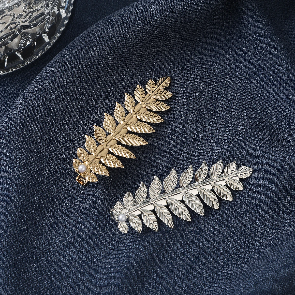 vintage Metal Leaves Hair Clips Simulate Foliage Plant Hair Clips Women Wedding Gold Duckbill Clip Clamps Hairpin Hair Clip