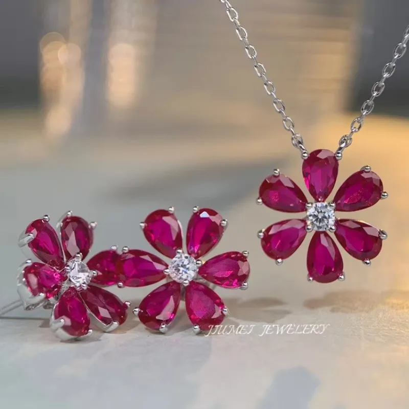 PT950 platinum gold stud earrings - daisy and camellia flower earrings with diamonds and rubies - simple earrings