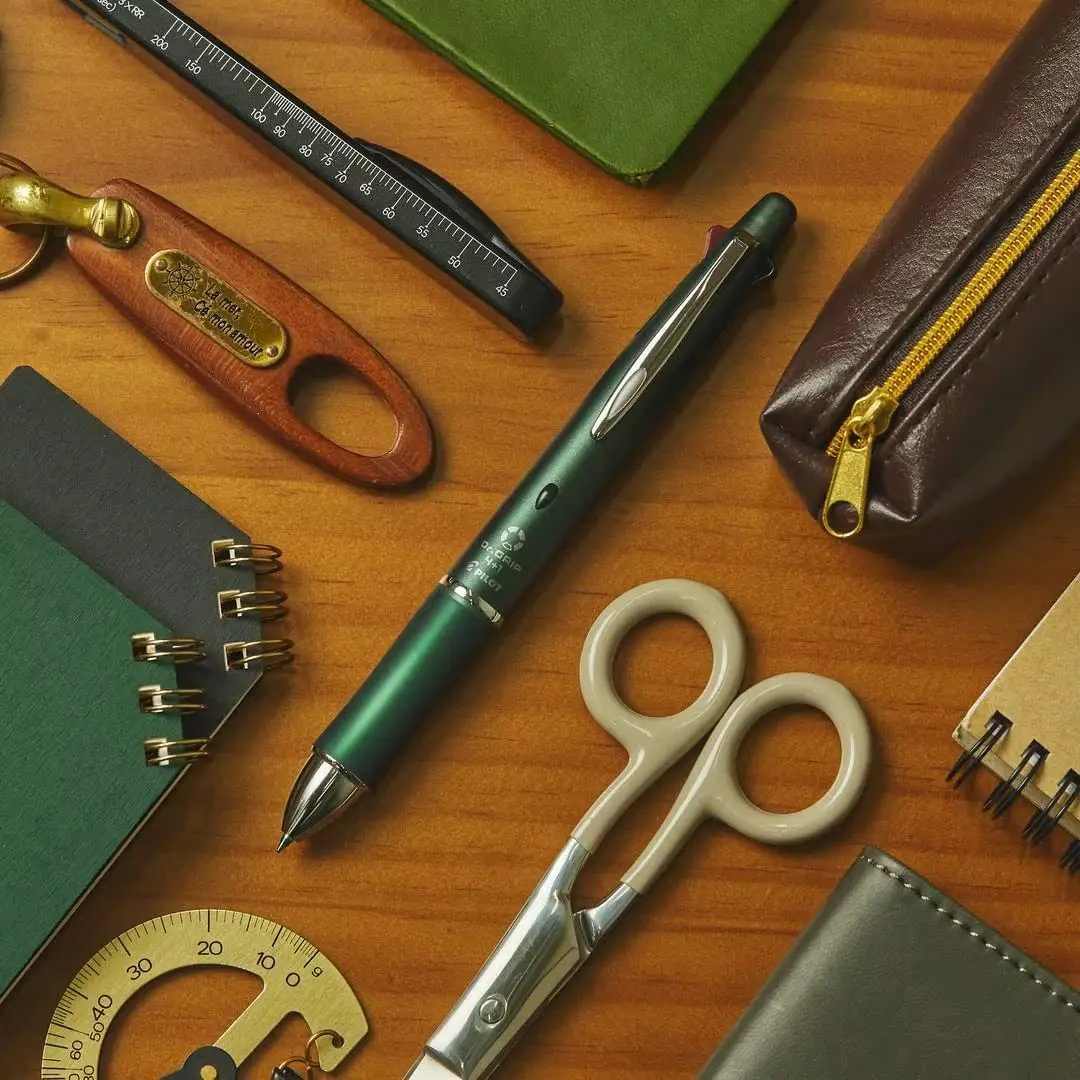 Pilot Dr. Grip 4+1 Wielofunkcyjny Długopis Kulowy 0.5mm Czterokolorowy Długopis Kulowy + 0.5 Ołówek Automatyczny Japońskie Artykuły Papiernicze — zdjęcie produktu 5