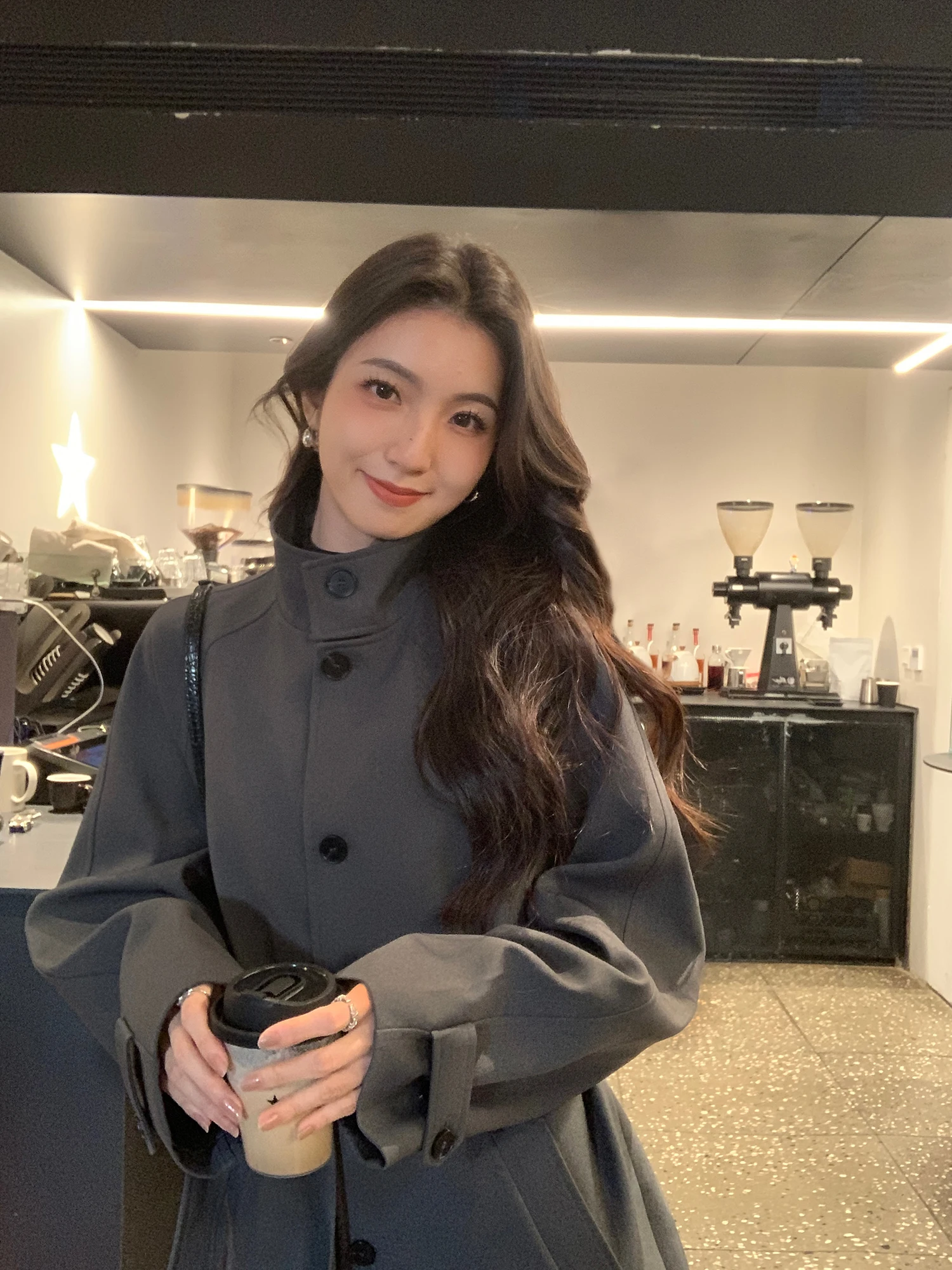 

Mulvan Women's Puffer Jaet Stand Collar Belted White Du down Inner Coat Casual Loose Fit Warmth Lightweight Long Sve