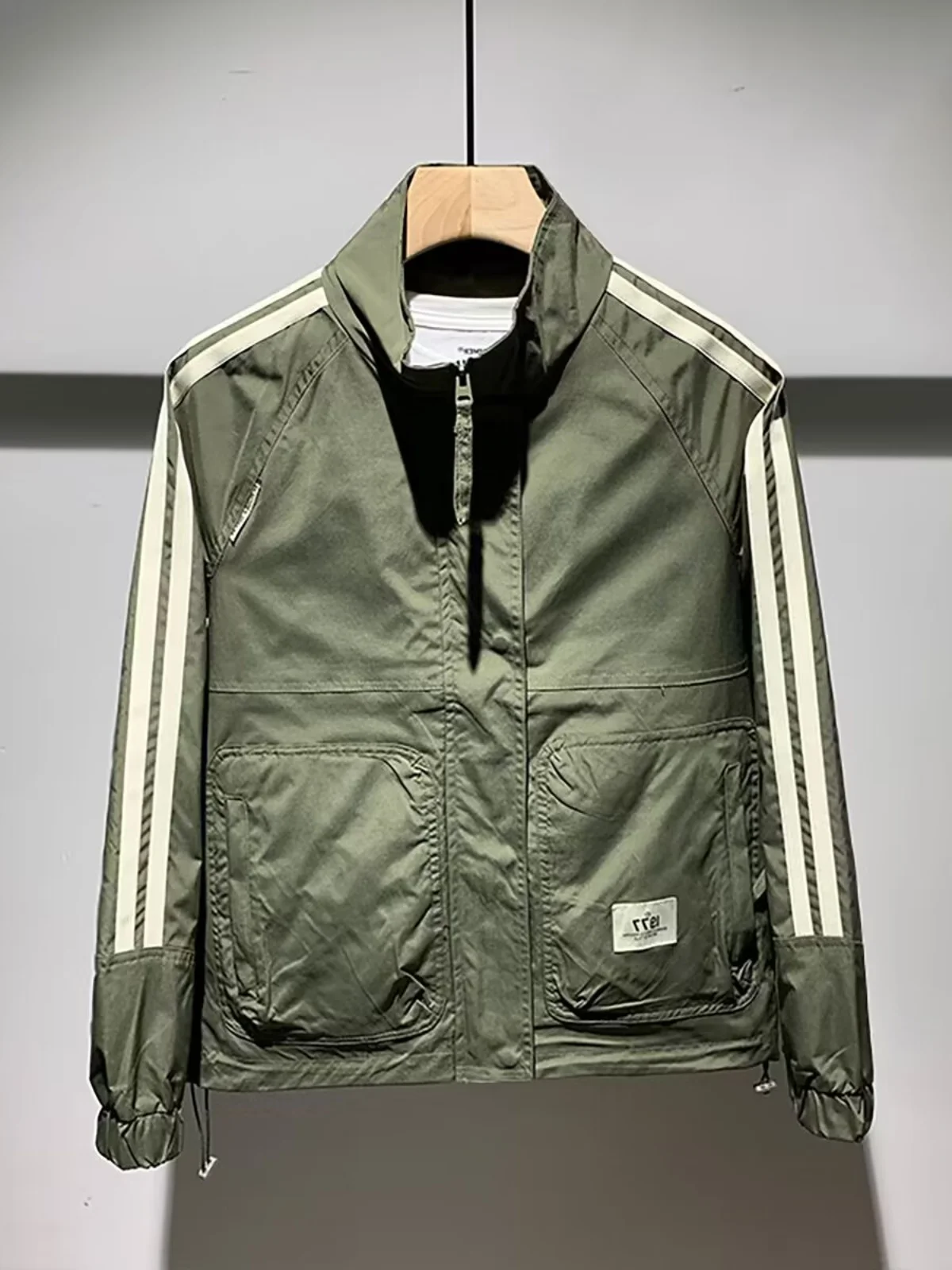 Trendy Striped Casual Workwear Jacket for Men Spring 2026 Stand Collar All-Match Outerwear Standard Fit Button Decorated Wind...
