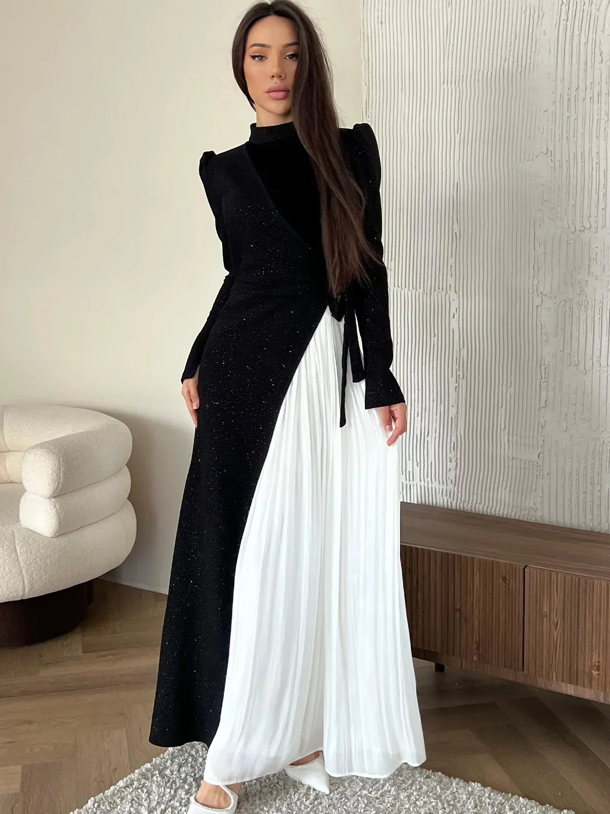 

2024 Chic Style Long-sleeved Pleated Women Dress Fashion Contrast Colors High Neck Long Sleeves Patchwork Elegant Lady Dresses