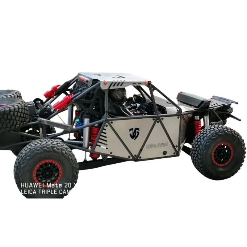 Steel Hull Armor Hood Top Cover Side Panel with LED Light for 1/7 Traxxas UDR Unlimited Desert Racer