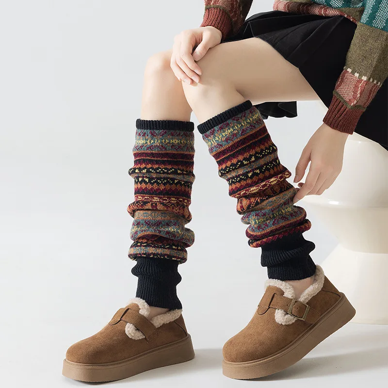 1 Pasang Penghangat Kaki Gaya Bohemian Tebal untuk Wanita, Penghangat Kaki Panjang dari Wol, Pelindung Lutut, Kaus Kaki Panjang Model Slouch