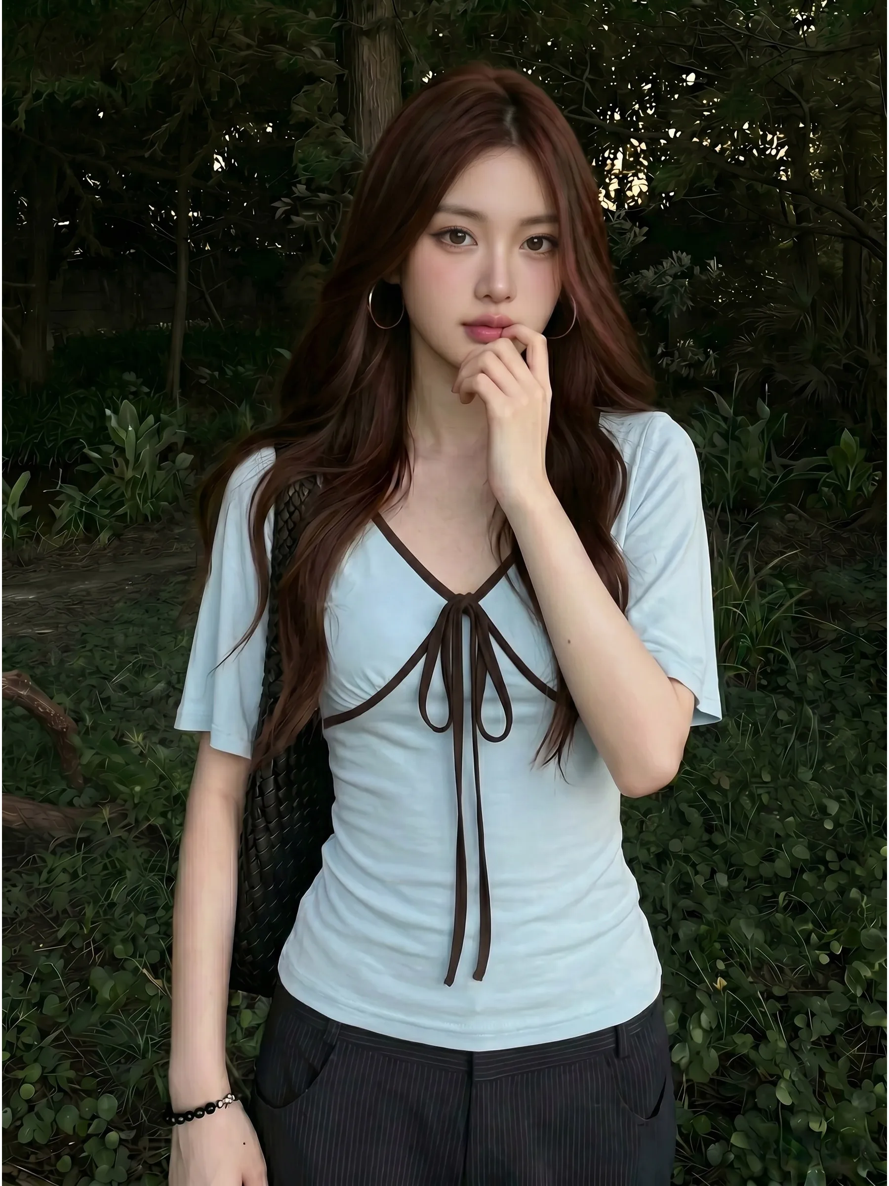 Blue V-Neck Bell Sleeve T-Shirt Women's Summer Slimming Design Short Sleeve Top Korean Style Knot Detail Casual Fashion