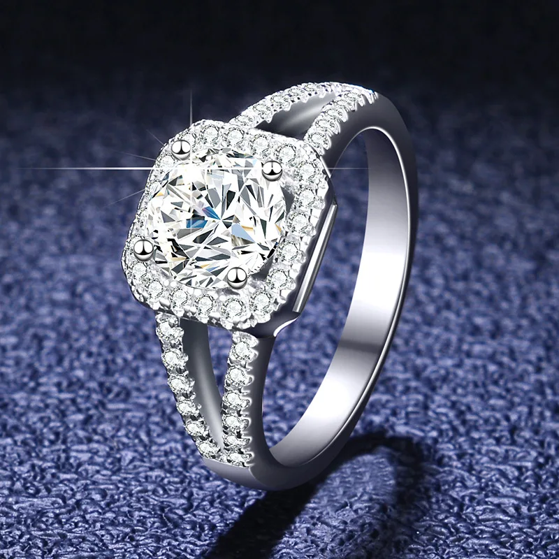 خاتم بلاتيني pt95moissanite ، خاتم ذهب 18 قيراط للزواج ، 1 قيراط ، D Color vs1 ماسي