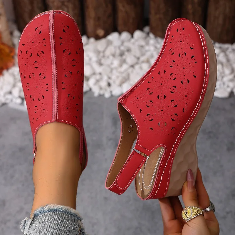 صنادل باوتو الصيفية المجوفة للنساء بكعب عالي وكعب عالٍ وحزام بإبزيم كلمة واحدة صنادل نسائية خفيفة الوزن قابلة للتنفس