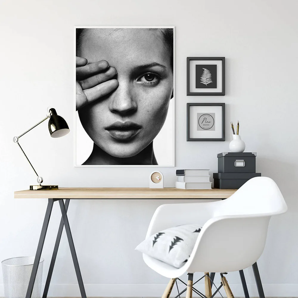 Vintage Sexy Supermodel Kate Moss Poster, Smoking Canvas Painting, Print Wall Art, Female Fashion Wall Art Picture, Room Decor