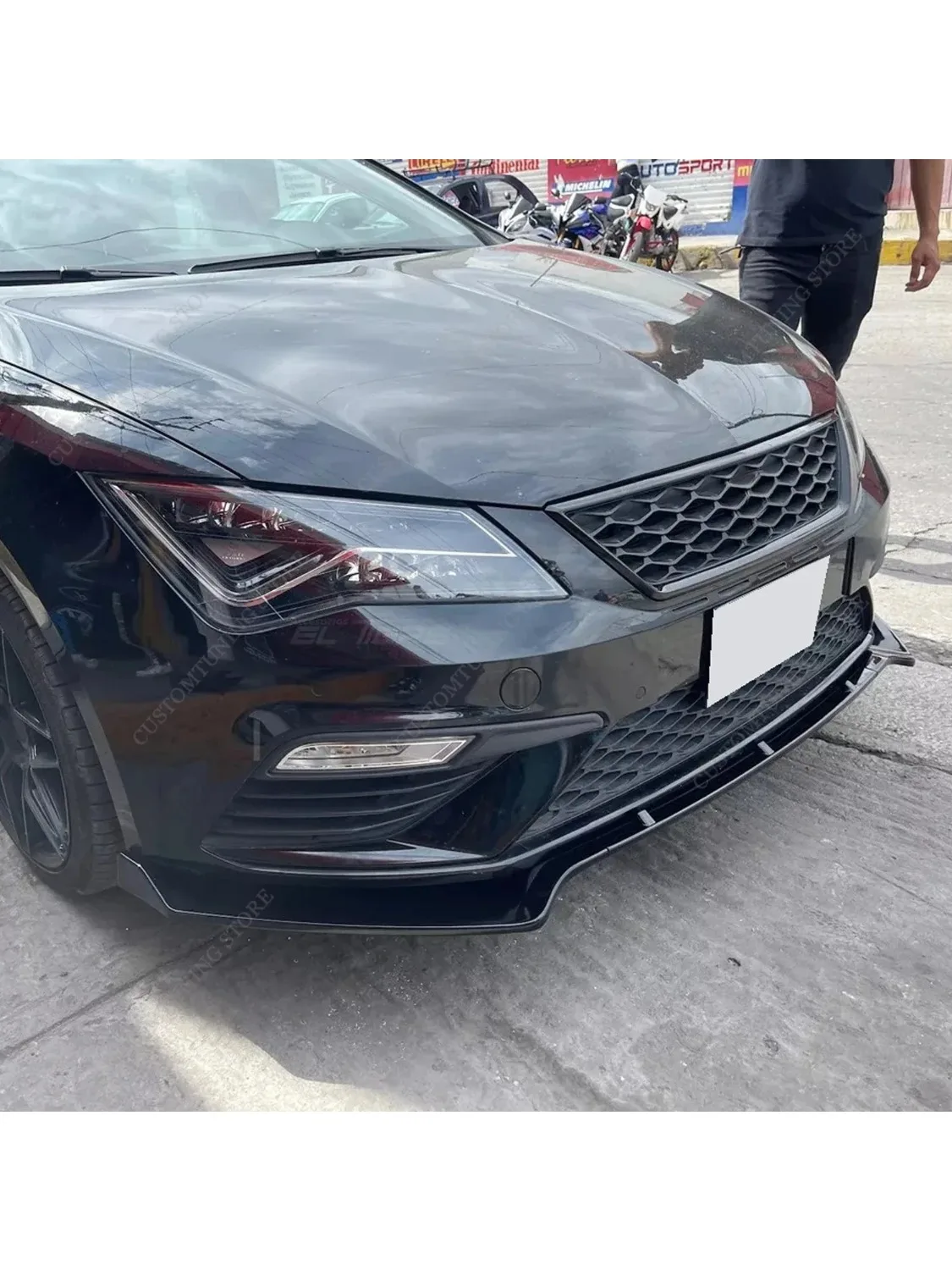 Dla Seat MK3.5 Cupra Przedni zderzak Spoiler Splitter Dyfuzor Retrofit dla Leon MK3 S/S S/C S/T Cupra 2017-2020 LCI Tuning — zdjęcie 2