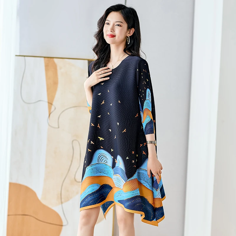 2023 Summer New Sanzhai Pleated Print Party Dress Women's Fashion Round Neck Loose Mid Length Dress