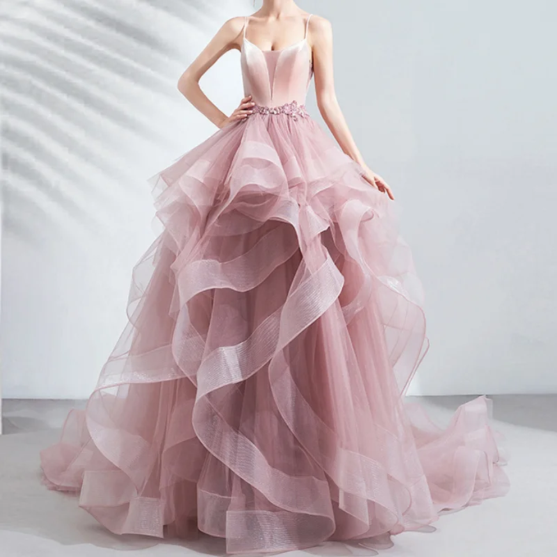 Customized Shining Pink Evening Dresses Spaghetti Strap Appliques Slim Waist Quinceanera Dresses A-line Formal Celebrities Eveni