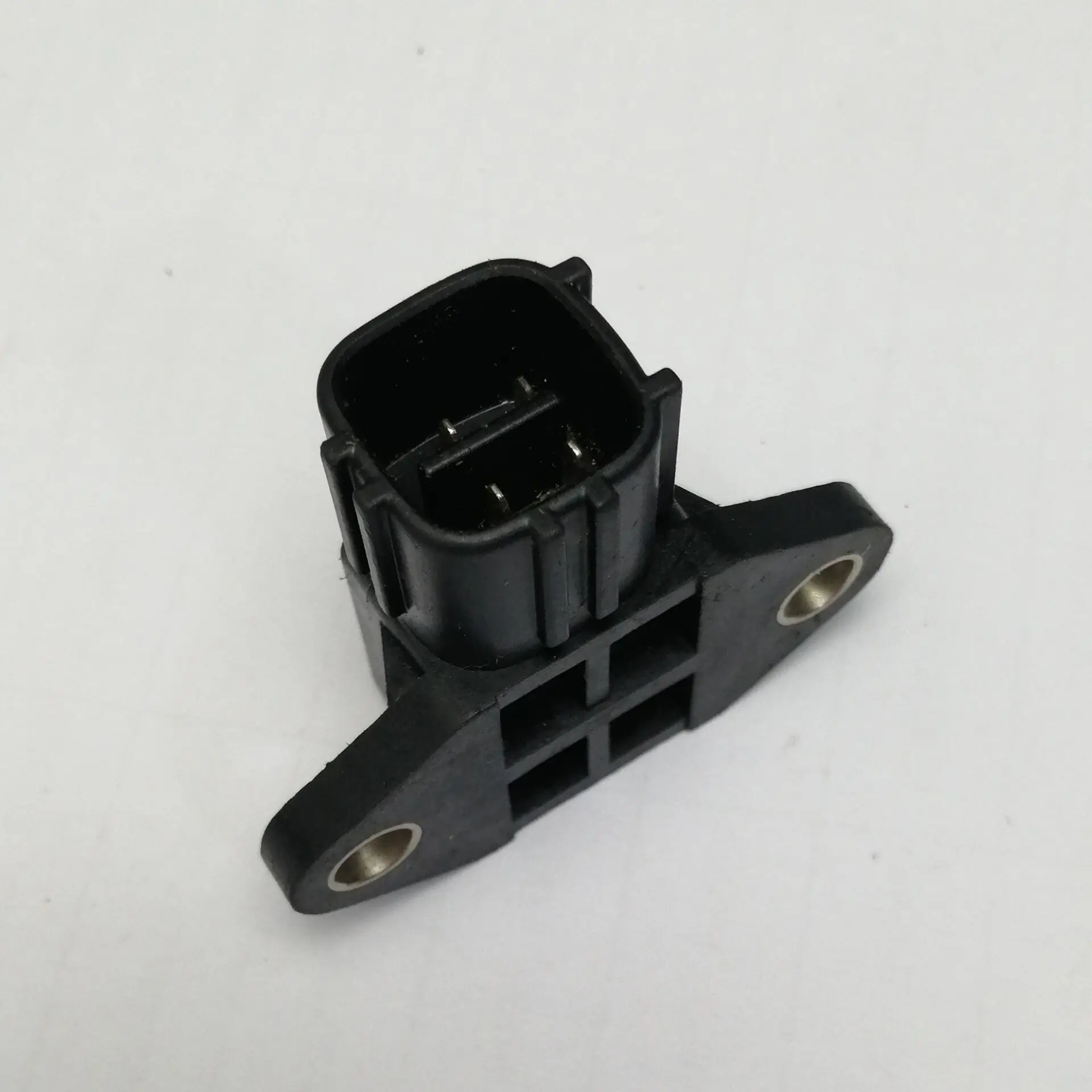 

131700-0011 Для датчика положения дроссельной заслонки Vauxhall