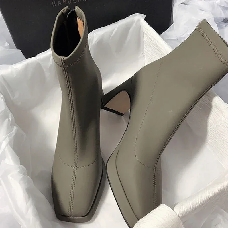 

Women Pointed Toe Ankle Chelsea Boots Mid Heels Chunky Shoes 2024 Winter Fashion New Walking Shoes Pumps Sexy Trend Femme Shoes