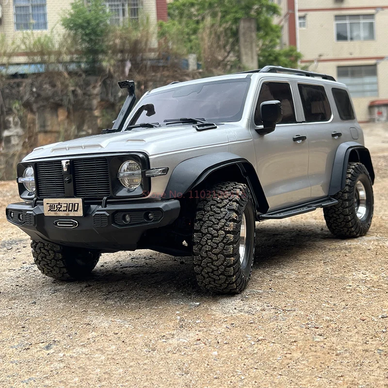 كم ثور Tank300 1:8 10 قنوات الخلفية مستقيم جسر نسخة التحكم عن بعد سيارة 4wd التحول التفاضلي تسلق سيارة Rc اللعب هدية