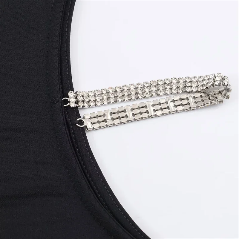 2025 신상 패션 컷아웃 디자인 목폴라 민소매 라인스톤 디테일, 스타일리시한 이브닝 가운 여성용 블랙 맥시 드레스