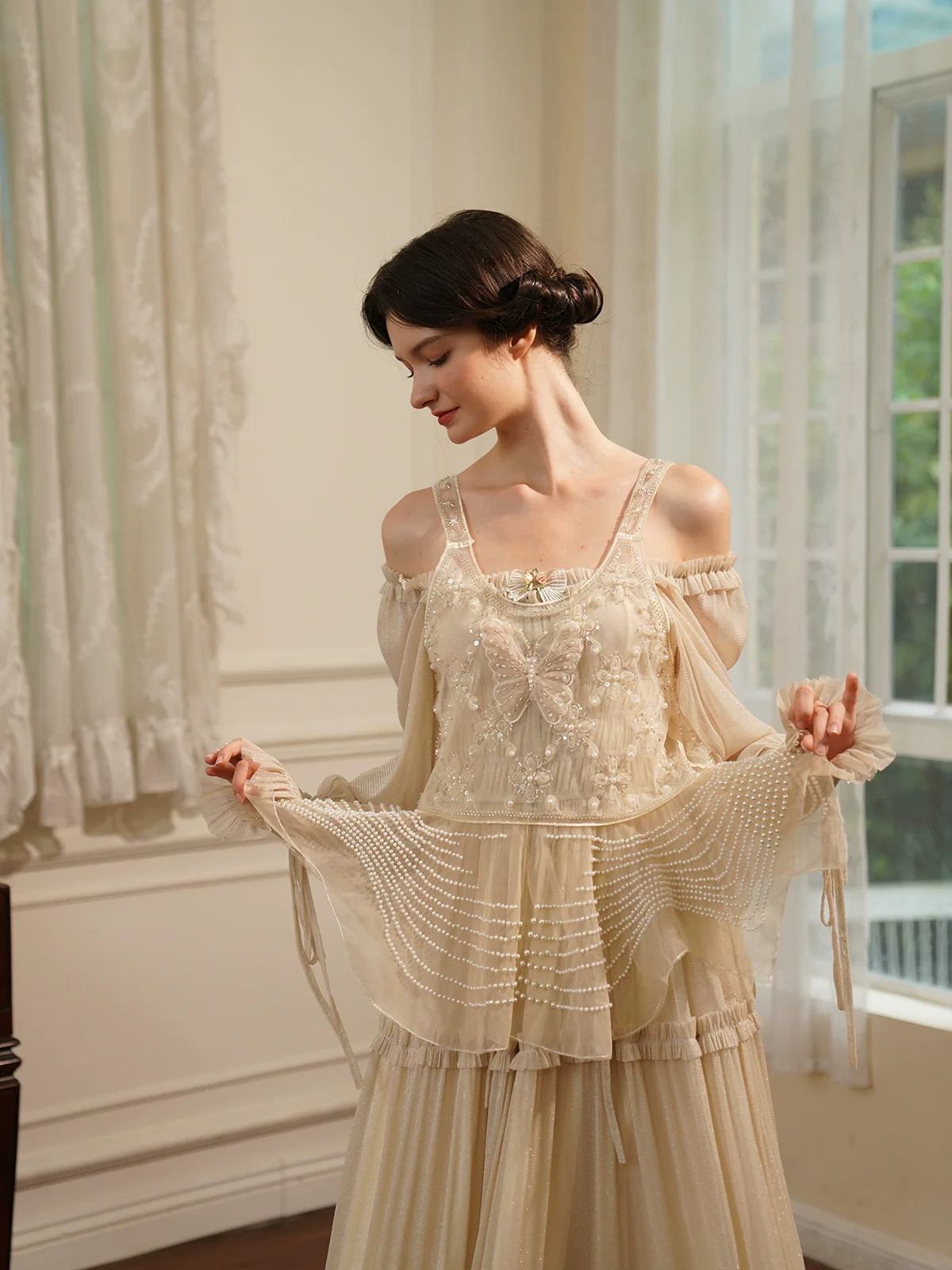 

Spring Summer Women French Romanticism, Handmade Clothing, Floral Embroidery Butterfly Pearls Camisole Blouse/Shirts