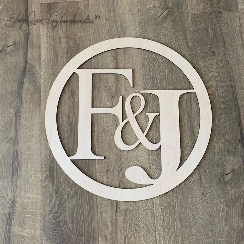 

Custom Two initials Wooden monogram wall hanging-Family name-Personalized-Wedding or Birthday