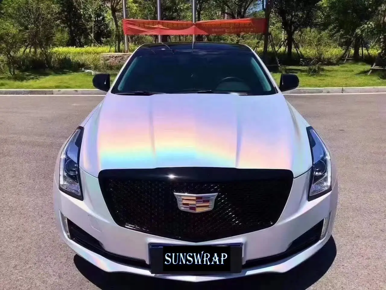 

Premium Glossy Flip Psychedelic White Vinyl Car Wrap Film Low Tack Glue Car Sticker 1.52x18m Roll 5x59ft