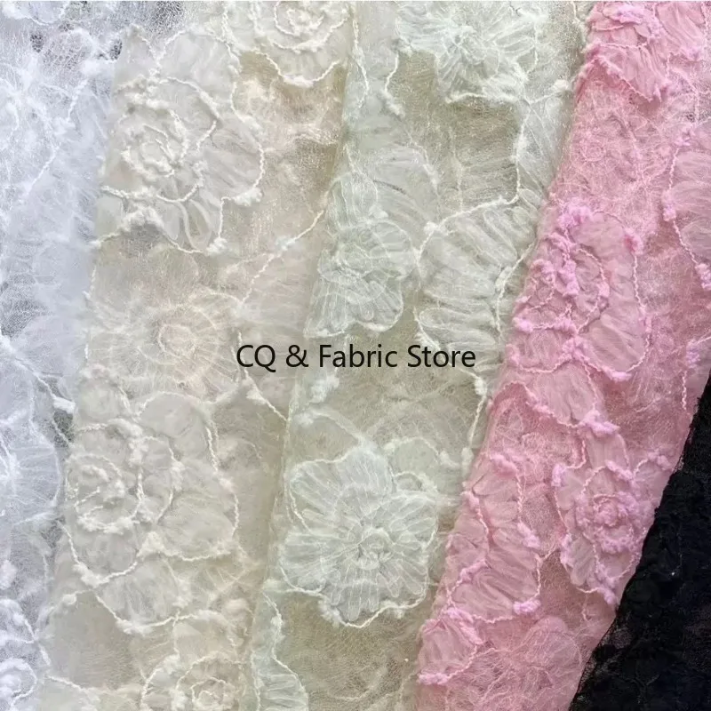 

Весна-лето, новая красочная 3D сетчатая ткань с цветочным дизайном лепестков, модный материал на дворе