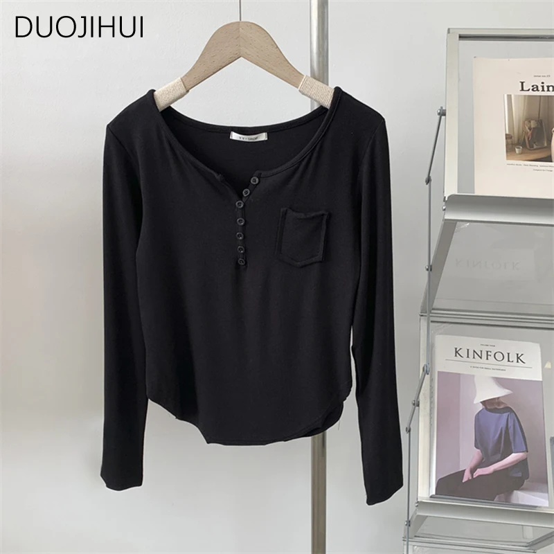 DUOJIHUI verde Basic Button Neck Slim autunno t-shirt donna Chicly semplice Casual tinta unita moda manica lunga t-shirt donna