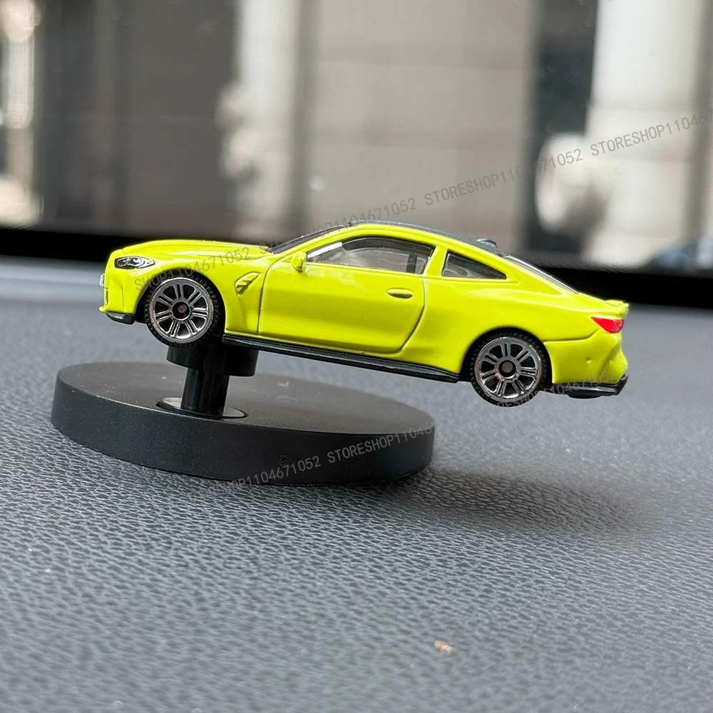 

Car Drift Rotating Ornaments Auto Dashboard Turning Racing Model Deco Carindividuality Center Console Cartoon For BMW M4